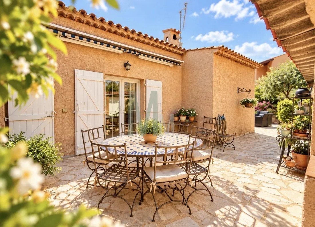 House in Exterieurs, Frejus, France 1 - 19044454
