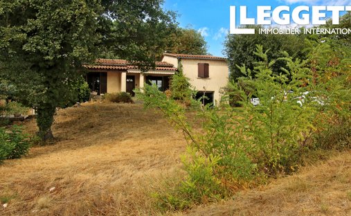 Villa in Vagnas, Auvergne-Rhône-Alpes, France 1