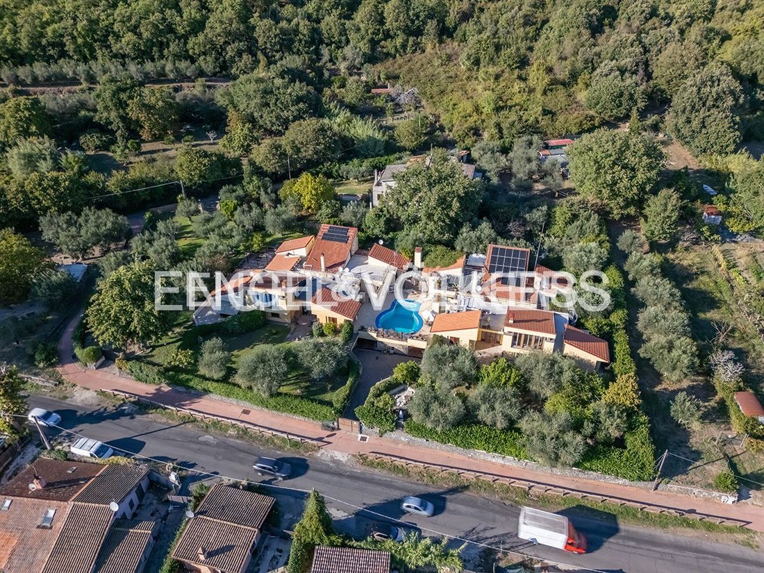 Villa a Trevignano Romano, Lazio, Italia 1 - 19043277