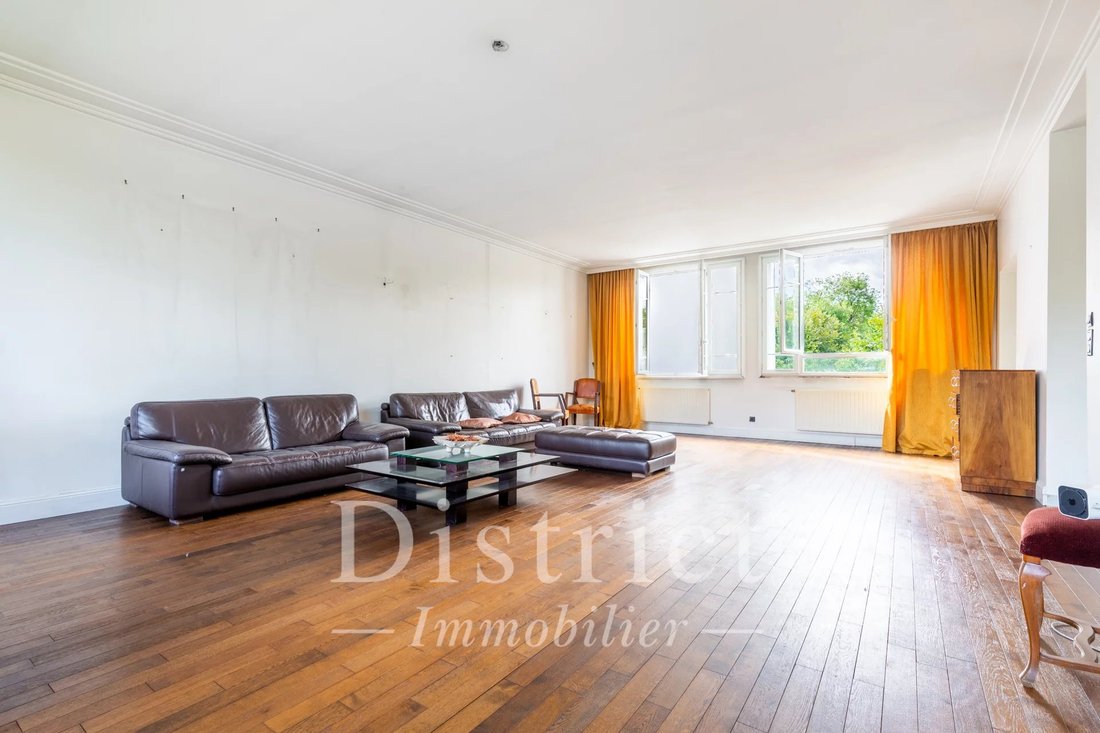 Estate in Saint-Maurice, Ile-de-France, France 4 - 19044457