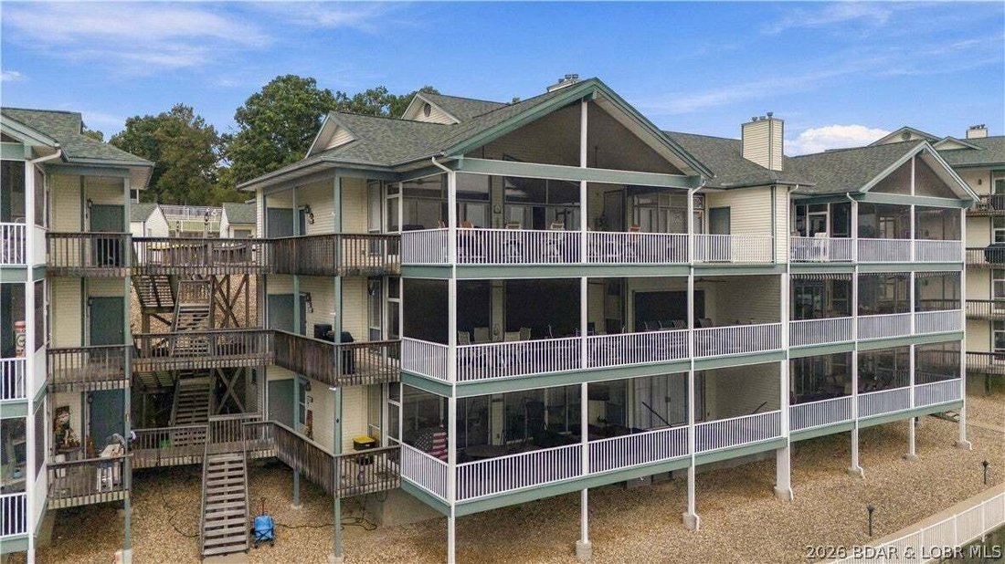 Condo in Sunrise Beach, Missouri, United States 4 - 19043438