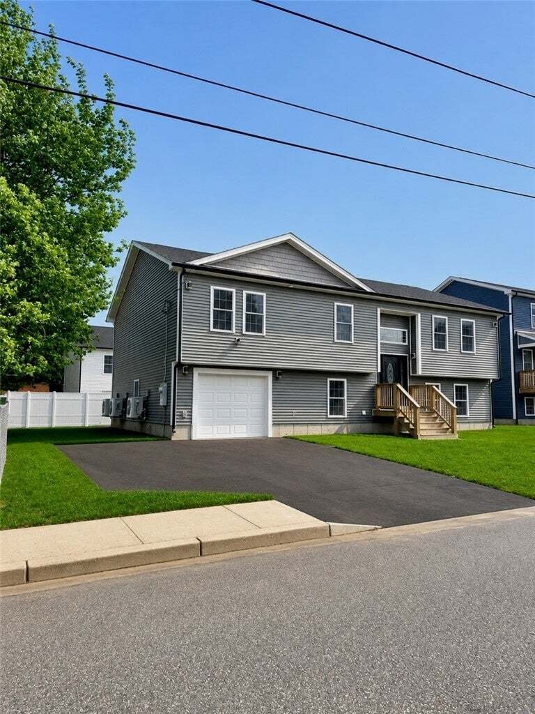 Haus in Cranston, Rhode Island, Vereinigte Staaten 1 - 19043390