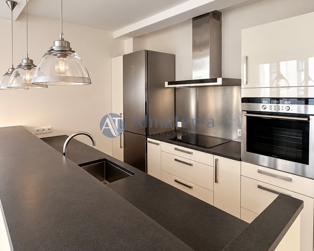 Appartamento a Bois de Boulogne, Paris 16e Arrondissement, Parigi 3 - 19044440