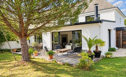 House in Bernus-Kergypt-Keruzen-Campen, Vannes, France 1