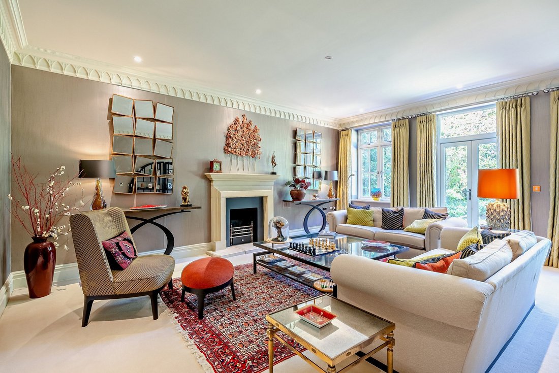 House in Sunninghill, England 4 - 19043591