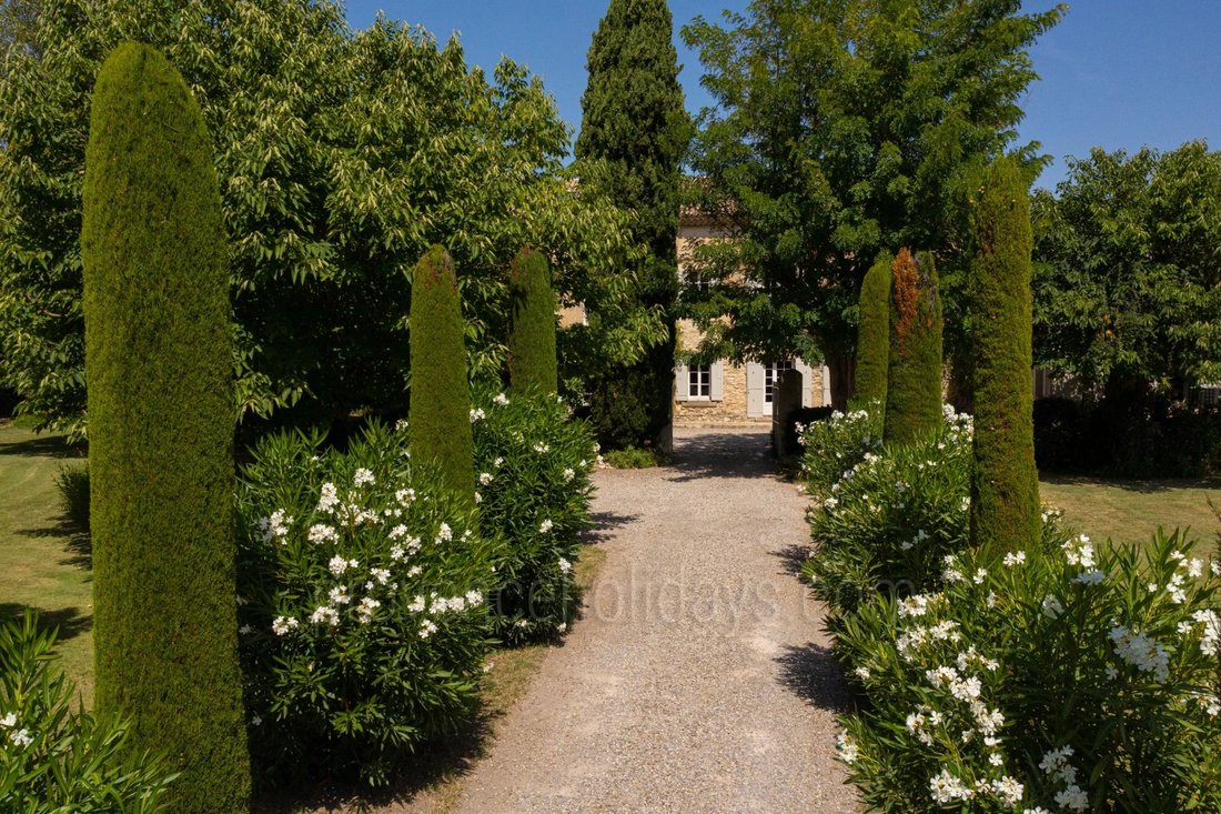 Country House in Nord, Le Thor, France 4 - 19044358