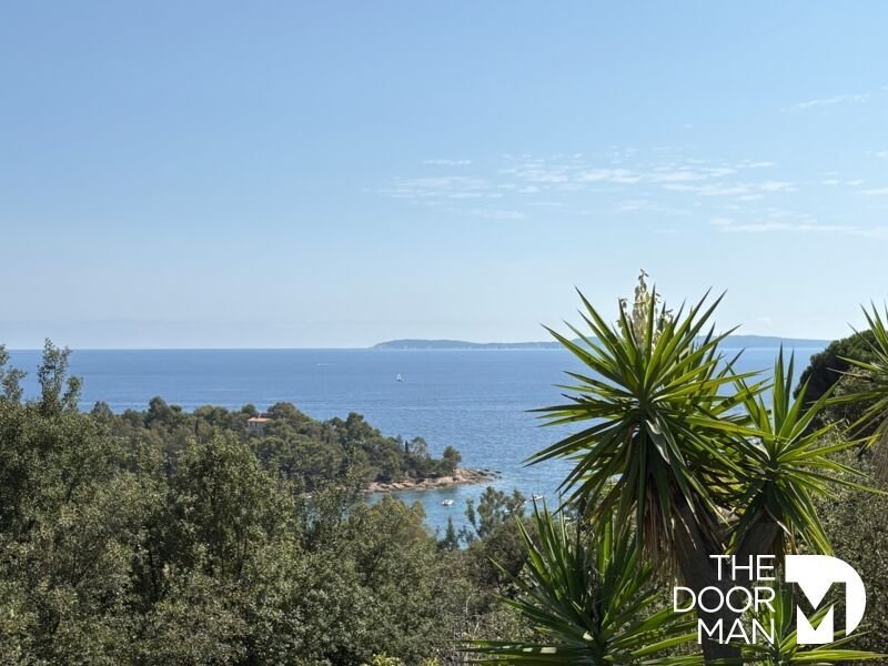 Maison à Le Lavandou, Provence-Alpes-Côte d'Azur, France 1 - 19044621
