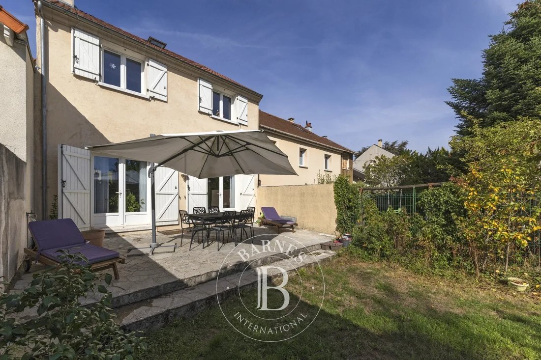 House in Mozart Est, Velizy-Villacoublay, France 1 - 19043999