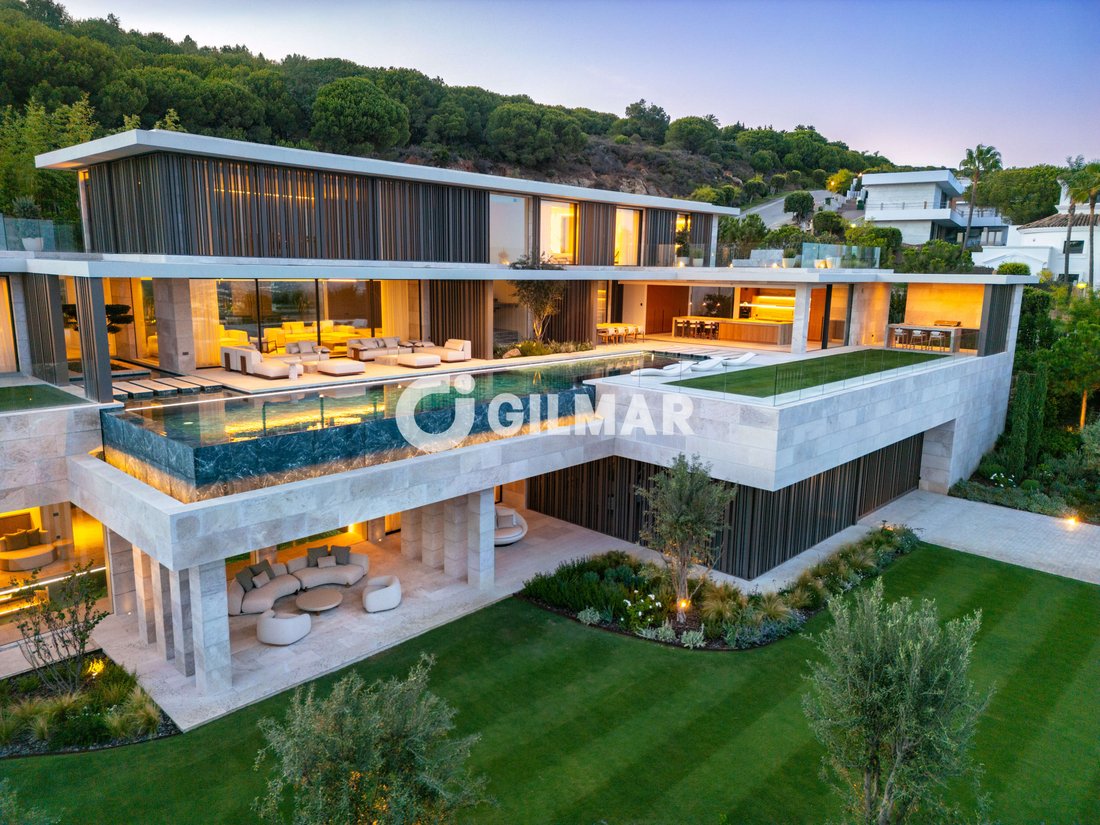 Villa in Sotogrande, San Roque, Andalusia 1 - 19044181