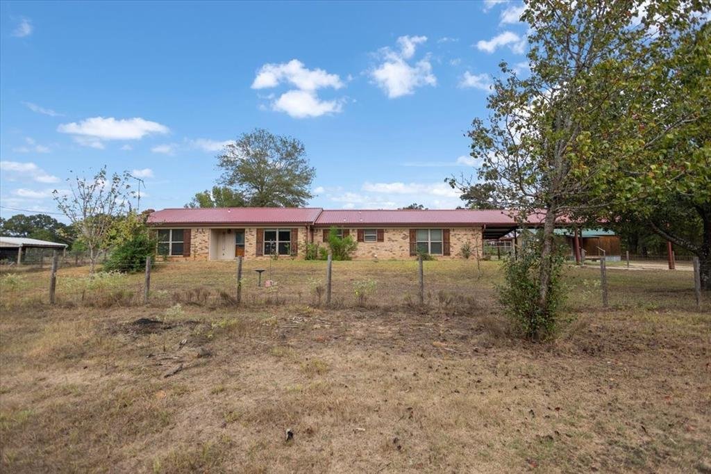 House in Gilmer, Texas, United States 4 - 18716006