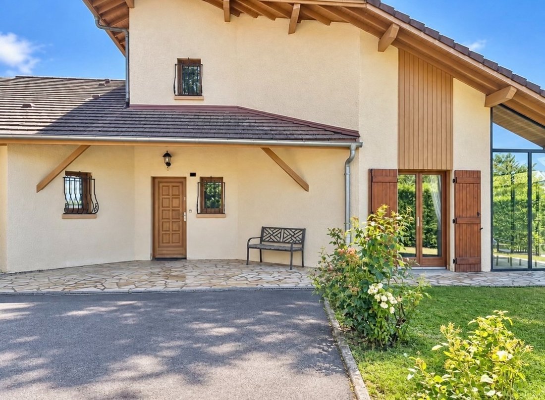 House in Contamine-sur-Arve, Auvergne-Rhône-Alpes, France 1 - 19044732