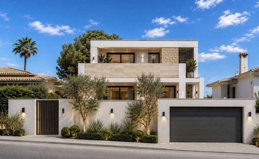 Villa in Puerto Banus, Marbella, Spain 1