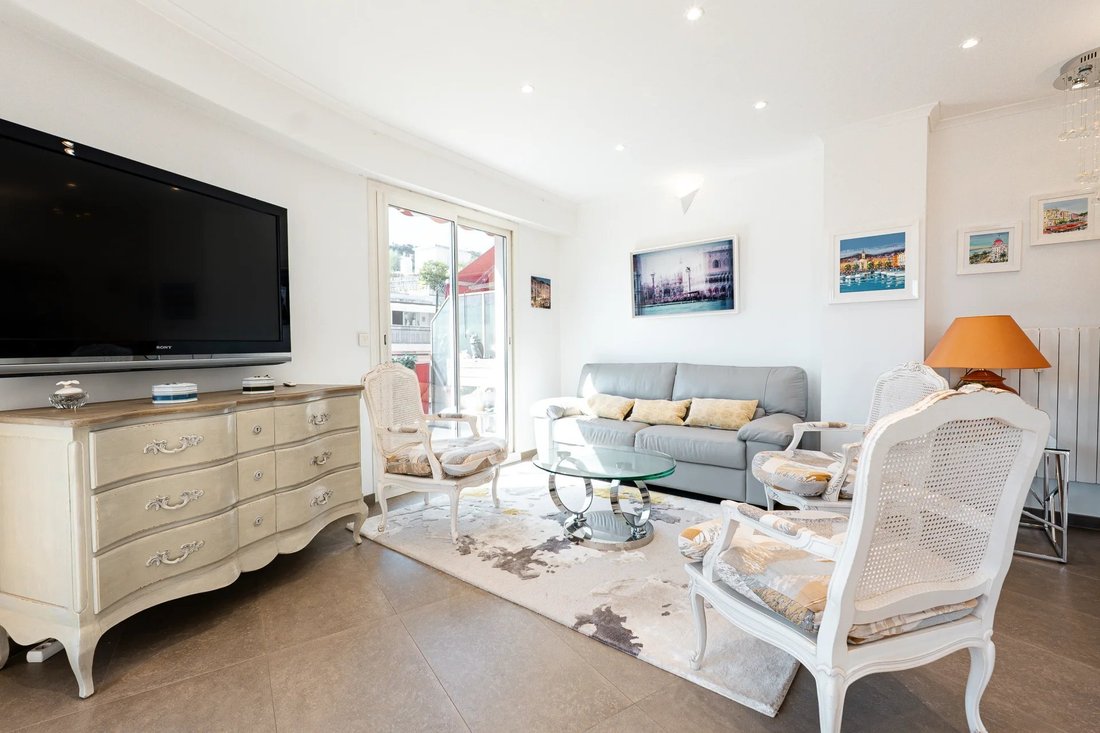 Apartment in Nice, Provence-Alpes-Côte d'Azur, France 5 - 19044386