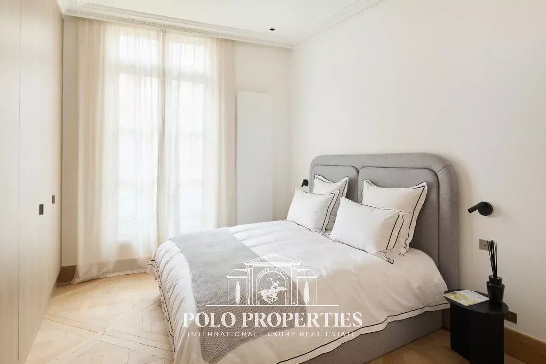 Apartment in Invalides, Paris 7e Arrondissement, Paris 5 - 19044197