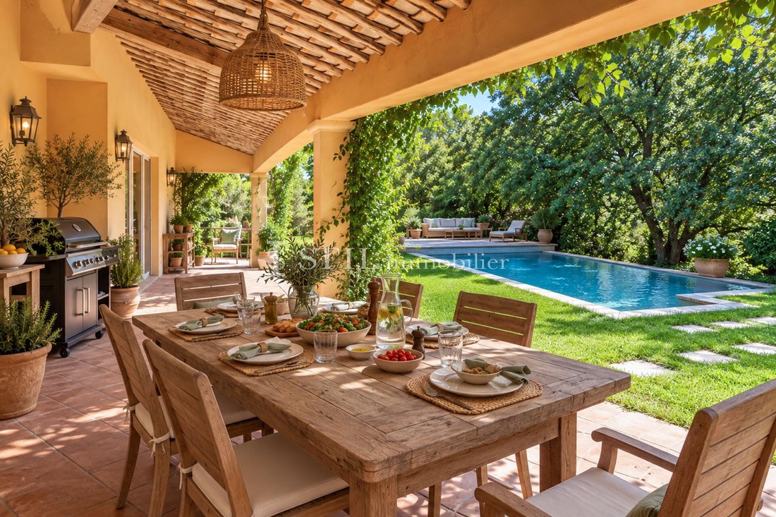 Villa in Le Plan-de-la-Tour, Provence-Alpes-Côte d'Azur, France 2 - 19044346