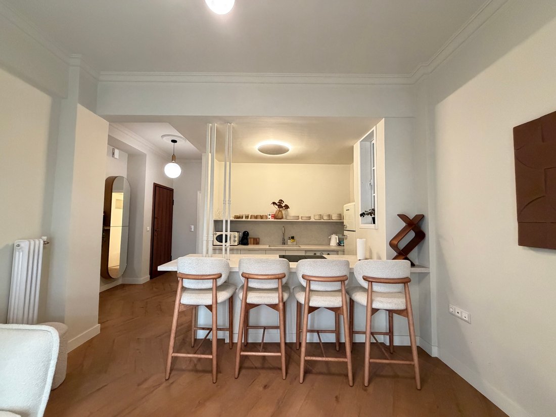Apartment in Sunoikia Kolonakiou, 1st District of Athens, Athens 5 - 19043903