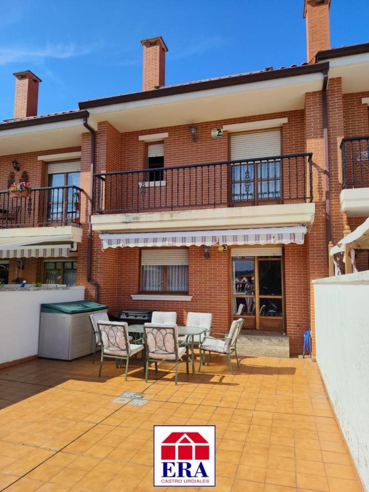 Townhouse in Castro-Urdiales, Cantabria, Spain 1 - 19044056