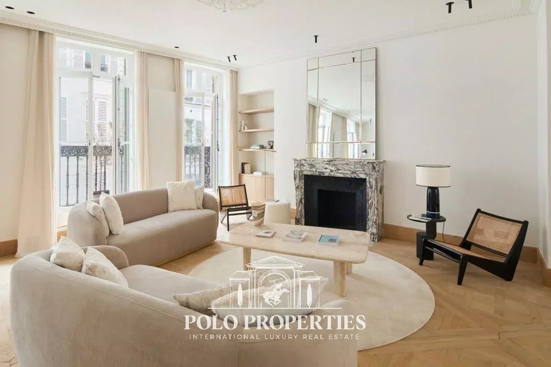 Apartment in Invalides, Paris 7e Arrondissement, Paris 1 - 19044197