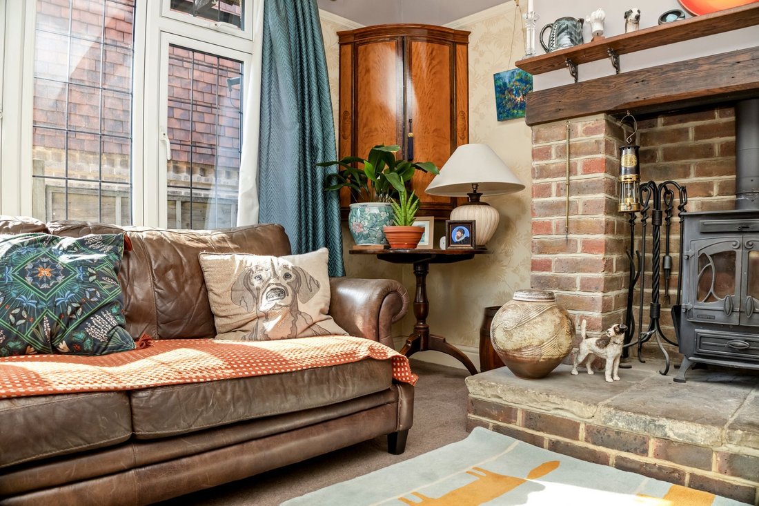Bungalow in Upper Beeding, England 5 - 19044545