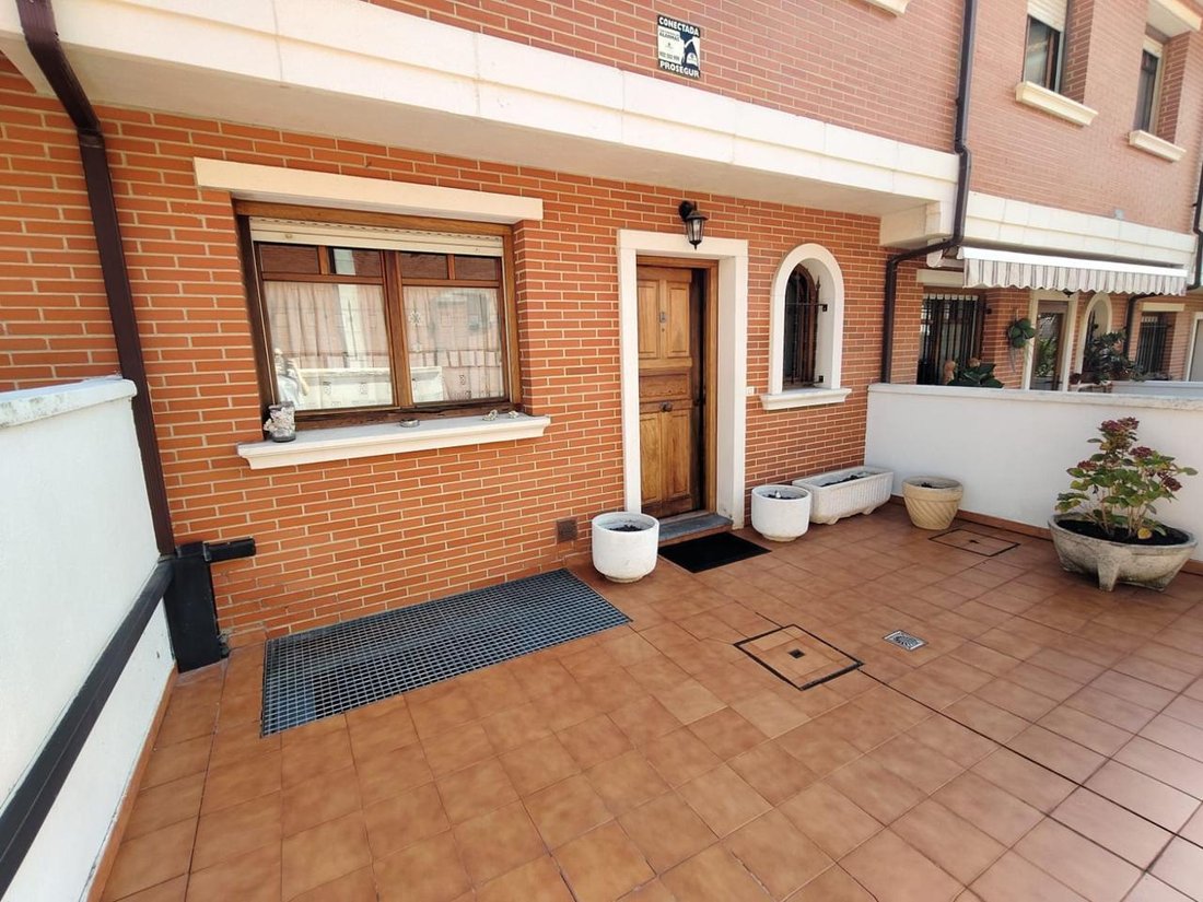 Townhouse in Castro-Urdiales, Cantabria, Spain 4 - 19044056