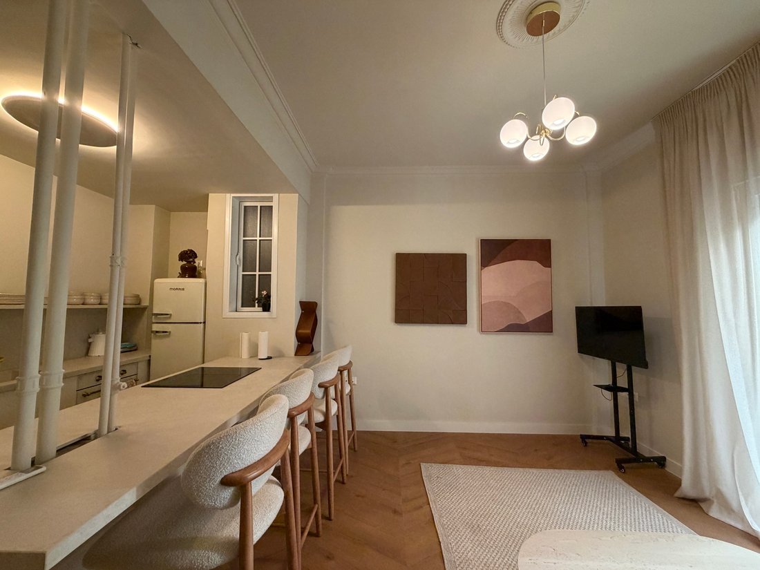 Apartment in Sunoikia Kolonakiou, 1st District of Athens, Athens 4 - 19043903