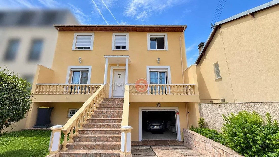 Maison à Gagny, Île-de-France, France 2 - 19037522