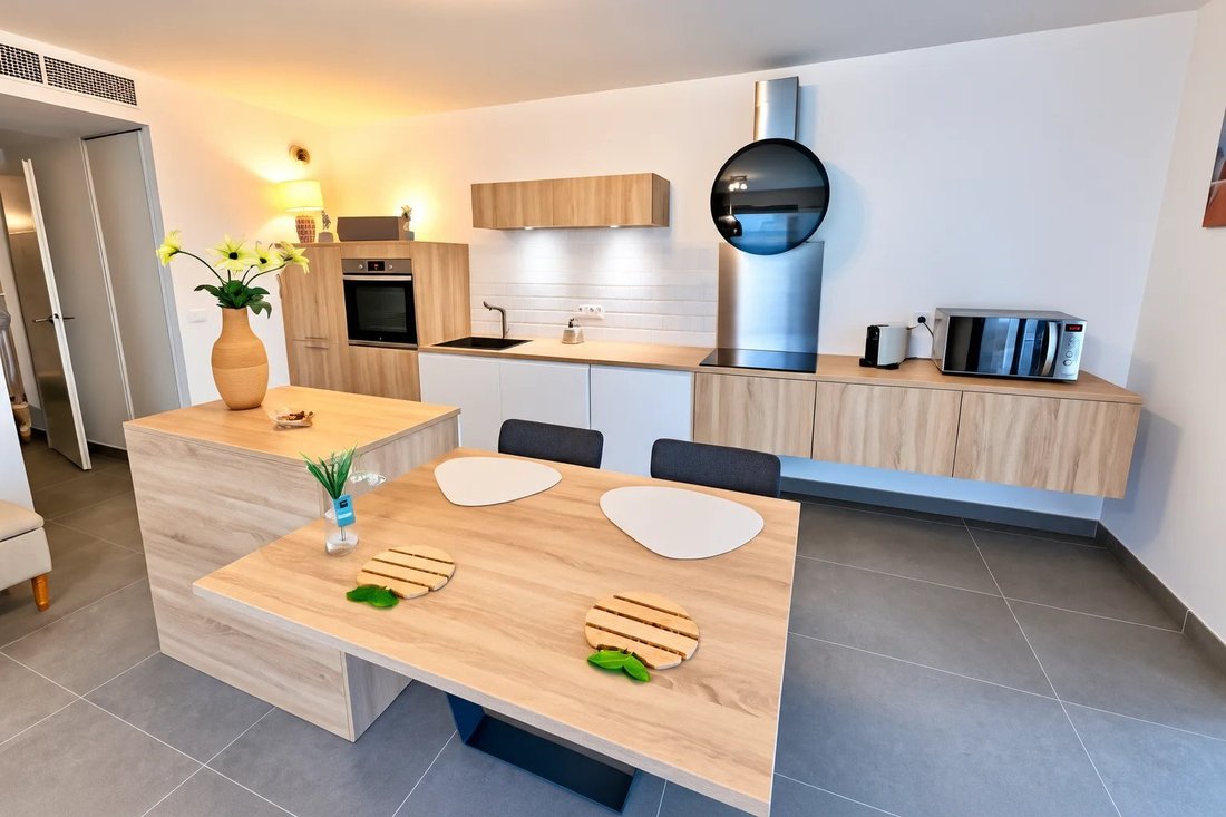 Apartment in Blanchisserie, Le Cannet, France 4 - 19043775