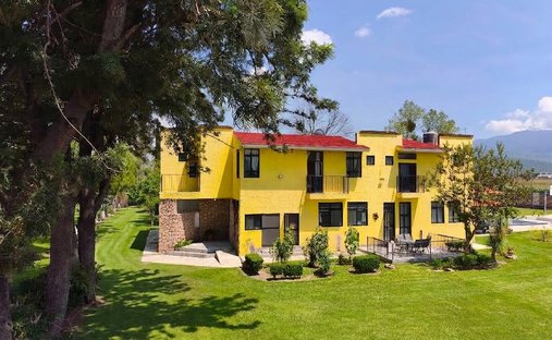 Country House in Valle de Santa Cruz, Jalisco, Mexico 1