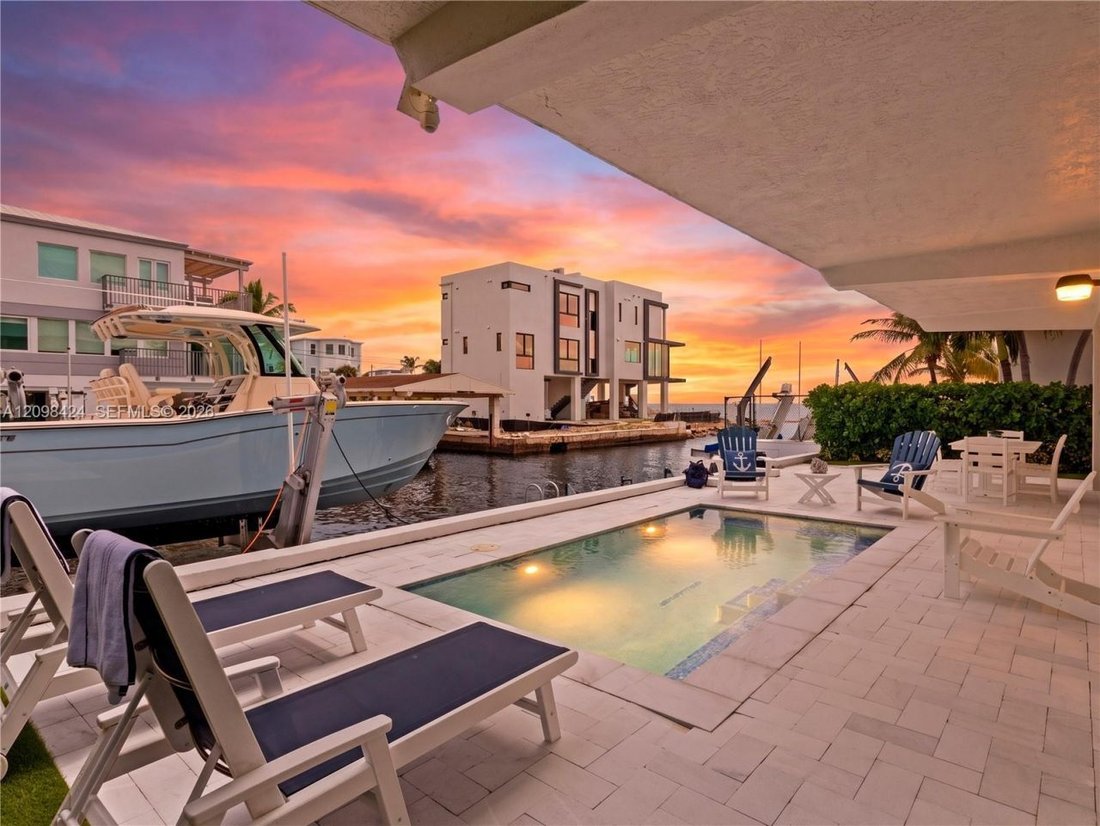 Casa en Key Colony Beach, Florida, Estados Unidos 1 - 19047970