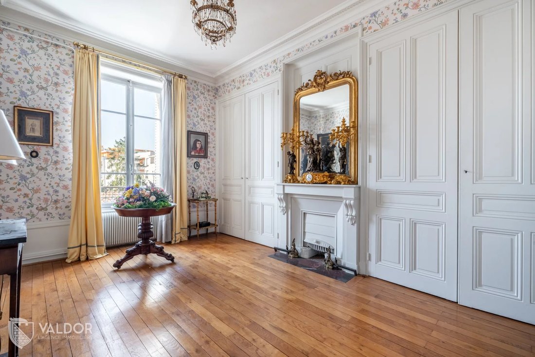 Apartamento en Villefranche-sur-Saône, Auvernia-Ródano-Alpes, Francia 2 - 19048710