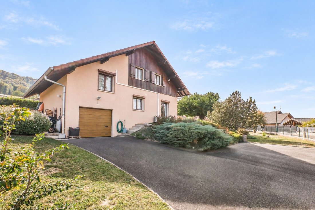 Villa à Neuvecelle, Auvergne-Rhône-Alpes, France 1 - 19026789