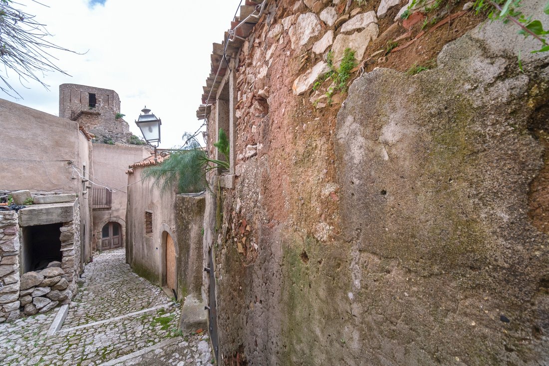 Casa en Forza d'Agrò, Sicilia, Italia 4 - 19046552