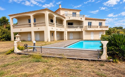 Villa à Pietrosella, Corse, France 1