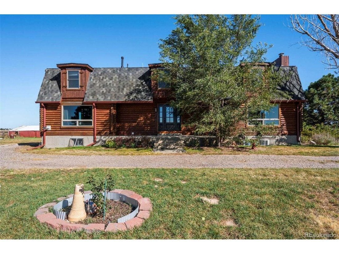 House in Bennett, Colorado, United States 1 - 19048404