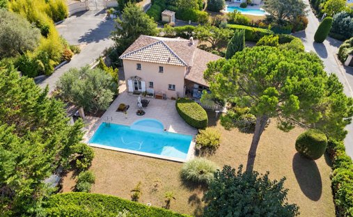 Villa en Opio, Provenza-Alpes-Costa Azul, Francia 1