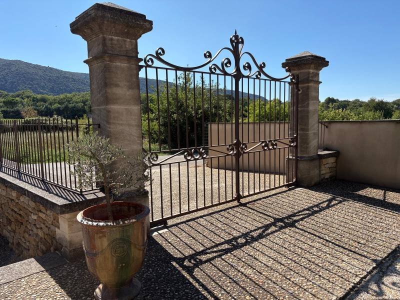 House in Oppède, Provence-Alpes-Côte d'Azur, France 1 - 19046709