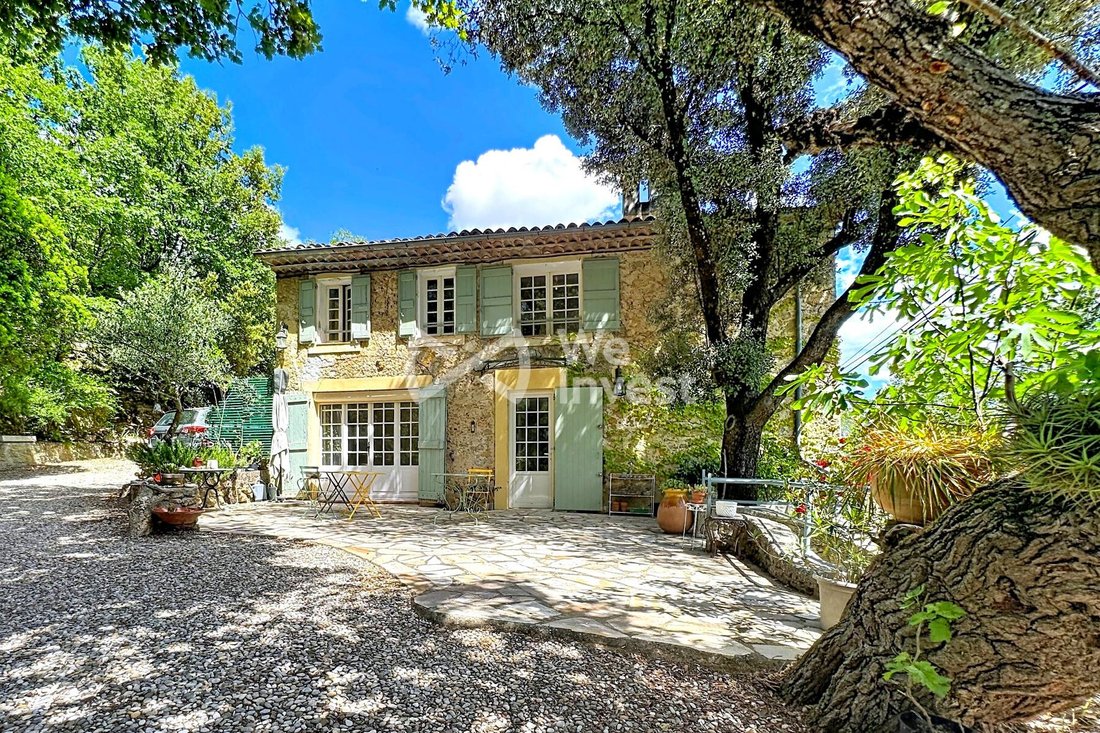 Casa en Tourves, Provenza-Alpes-Costa Azul, Francia 1 - 17941991