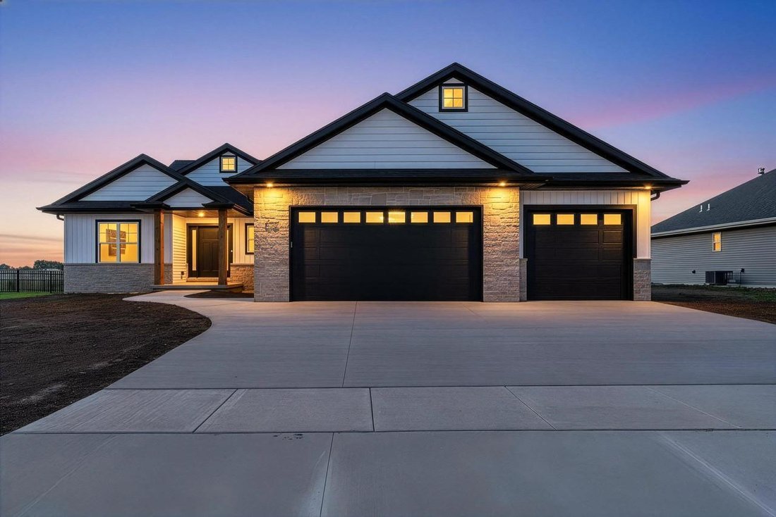 House in De Pere, Wisconsin, United States 1 - 19045509