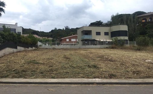 Land in Sant Pol de Mar, Katalonien, Spanien 1