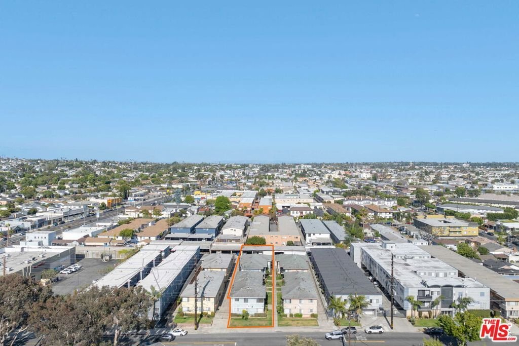 Autres à Inglewood, Californie, États-Unis 3 - 19045641