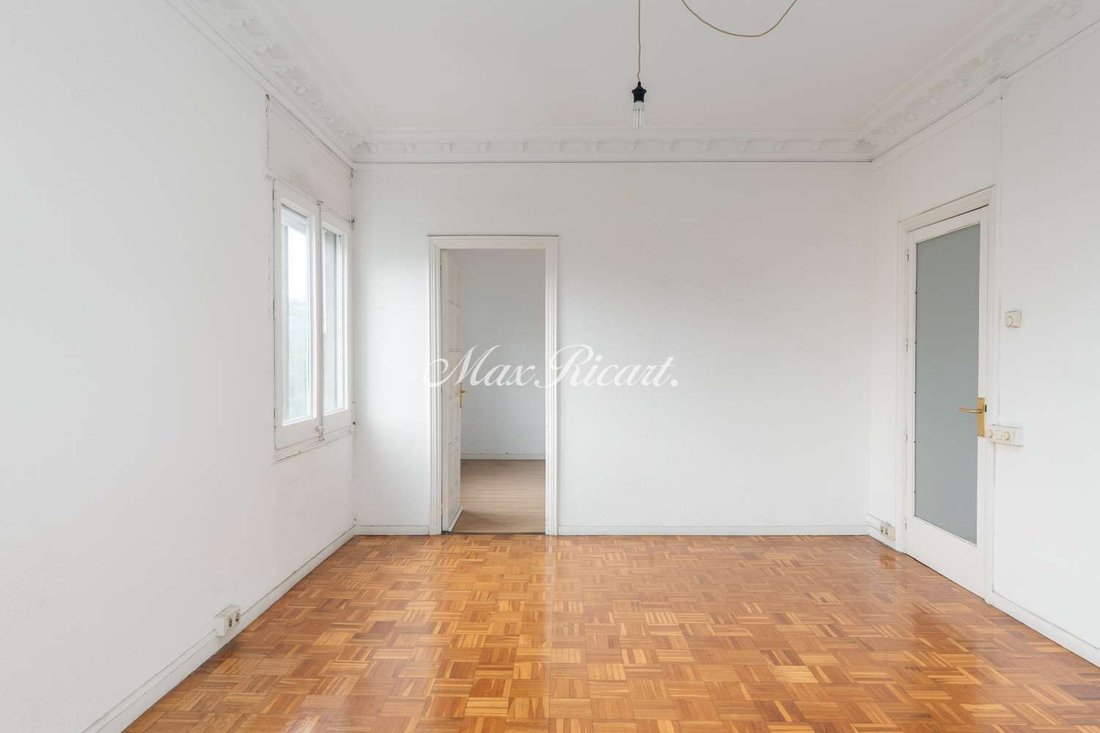 Wohnung in Eixample, Barcelona, Spanien 4 - 19048937