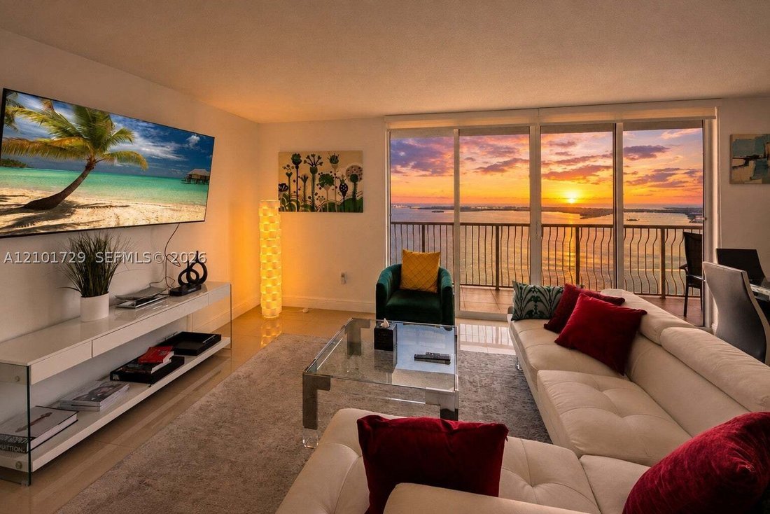 Condominio a Miami, Florida, Stati Uniti 1 - 19046094