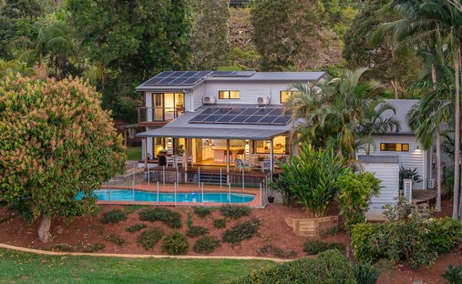 House in Ewingsdale, New South Wales, Australia 1