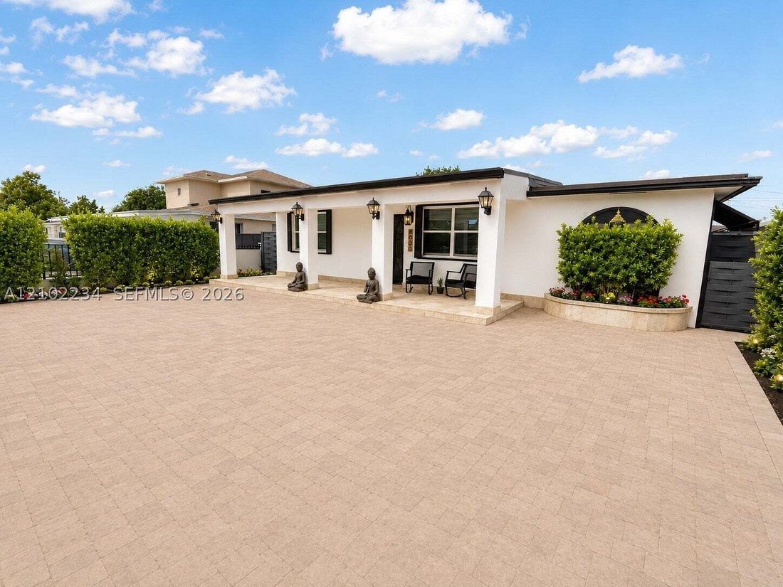 House in Hialeah, Florida, United States 3 - 19048530