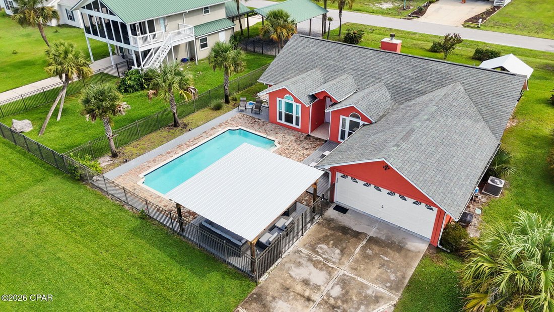 House in Port St. Joe, Florida, United States 2 - 19045585