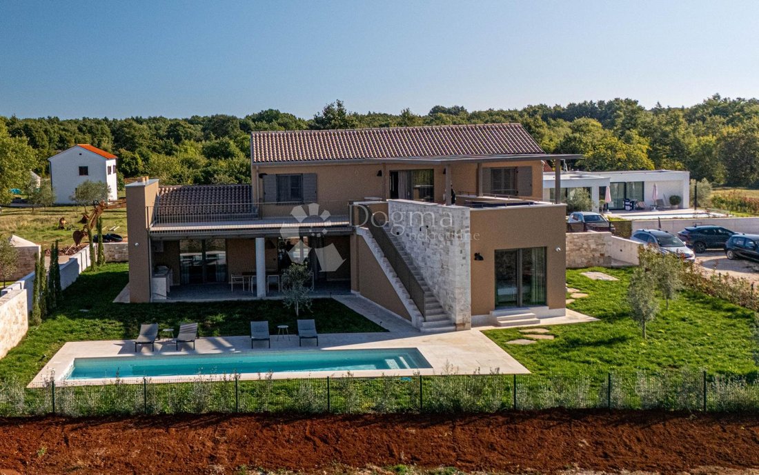 House in Svetvincenat, Istria County, Croatia 1 - 19046743