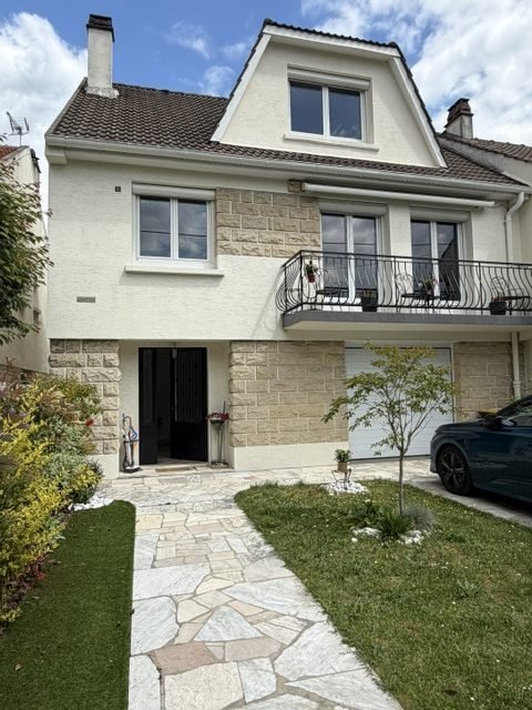 Casa en Le Blanc-Mesnil, Isla de Francia, Francia 1 - 19048144