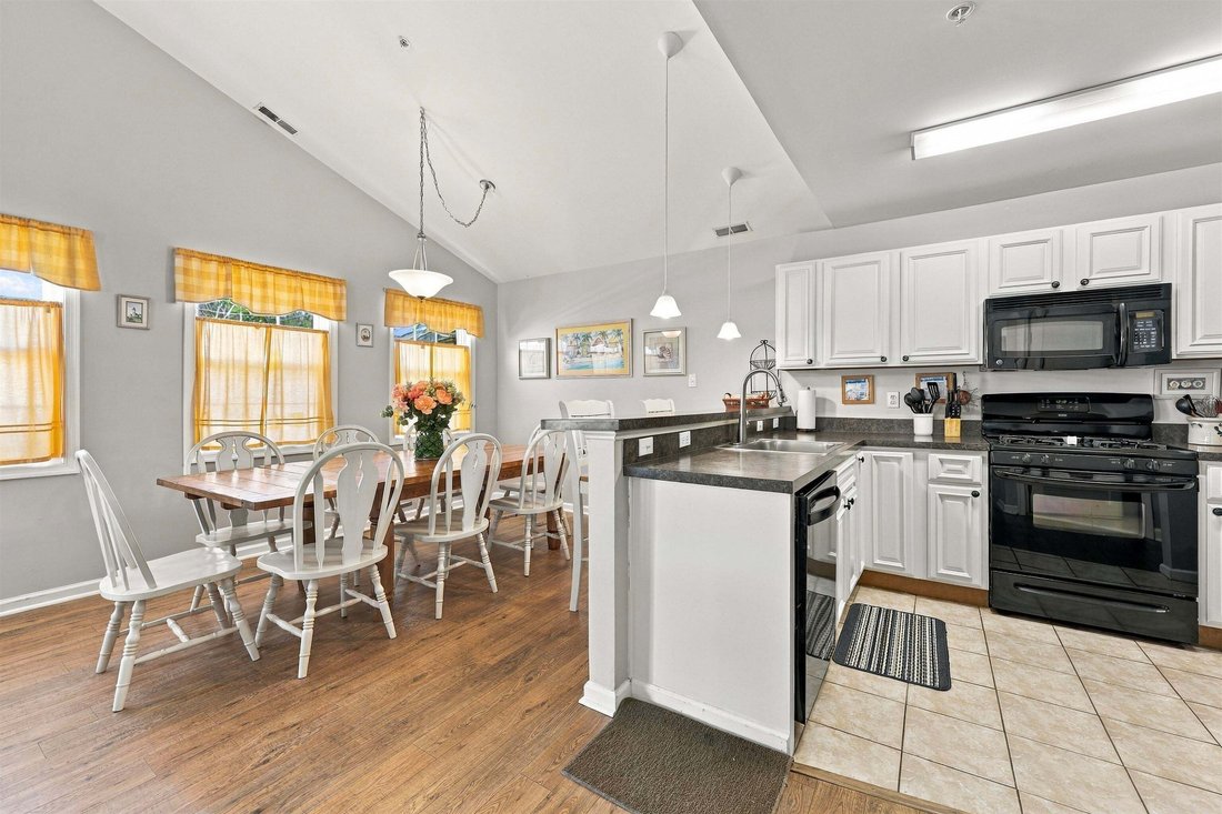Condo in Wildwood, New Jersey, United States 5 - 19045337
