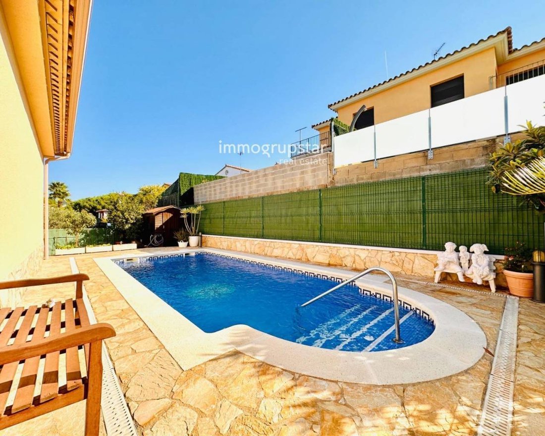 Chalet en Playa de Aro, Cataluña, España 1 - 19046381