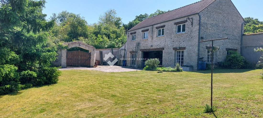 House in Montfort-l'Amaury, Ile-de-France, France 5 - 16704928